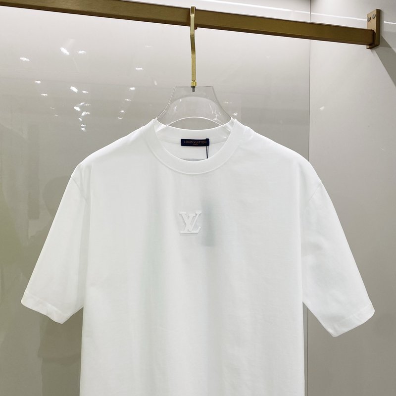 루이비통 남성 라운드넥 반팔 티셔츠 001-190295
