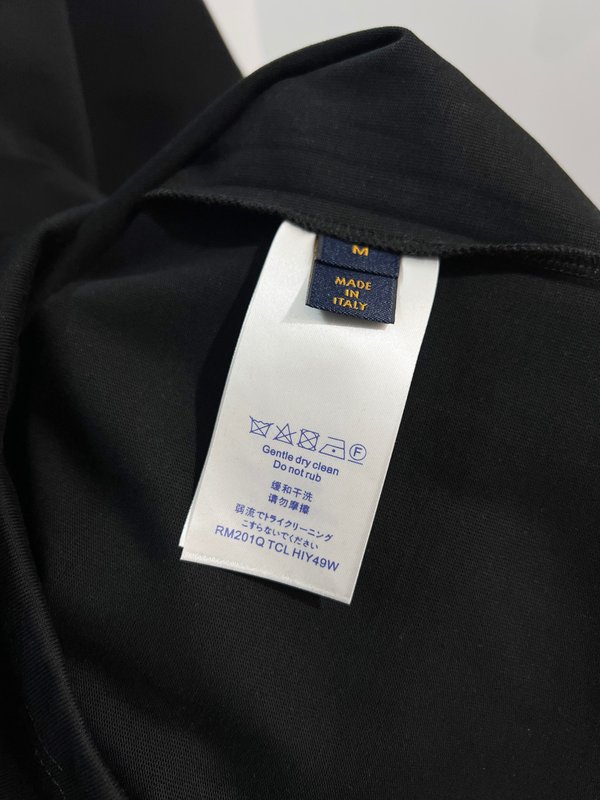 루이비통 남성 라운드넥 반팔 티셔츠 001-190331