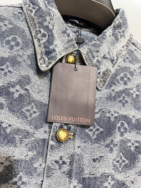 루이비통 암문 풀 프린트 자수 데님 반팔 셔츠 001-190335
