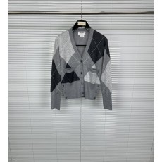 톰브라운 다이아몬드 패턴 울 카디건 001-190649