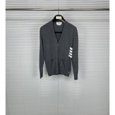 톰브라운 사이드 4 바 5 버튼 메리노 울 카디건 001-190711