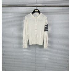 톰브라운 클래식 울 라운드 니트 가디건 001-190775