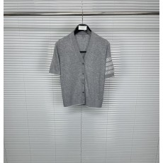 톰브라운 강아지 V 넥 니트 가디건 001-190786