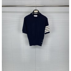 톰브라운 스타일 네이비 말 그래픽 반팔 티셔츠 001-191017