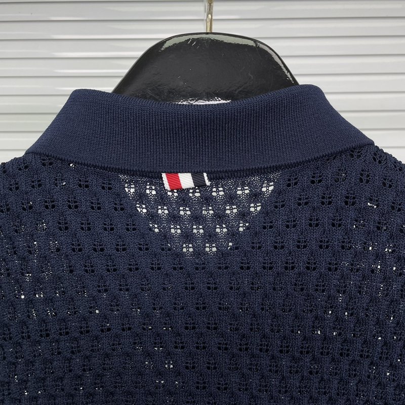 톰브라운 홀로우 칼라 POLO 셔츠 001-191026