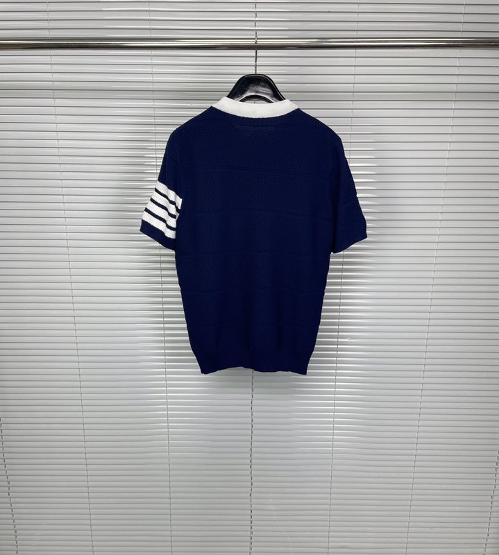톰브라운 사선 스트라이프 라운드 니트 반팔 001-191055