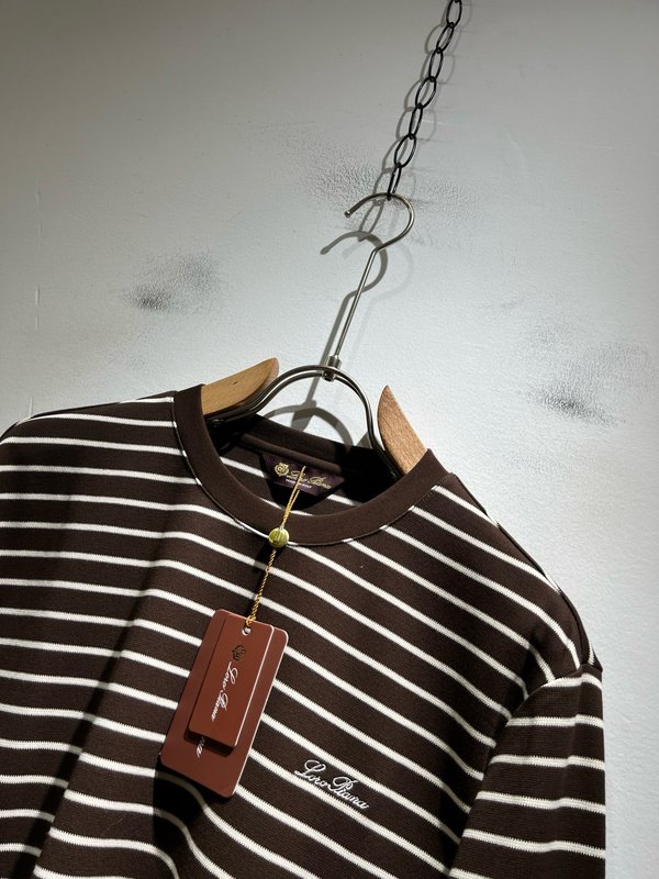 로로피아나 2025 F/W 남성 스트라이프 티셔츠 001-191092