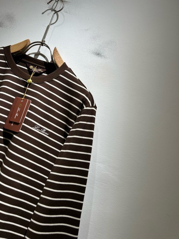 로로피아나 2025 F/W 남성 스트라이프 티셔츠 001-191092