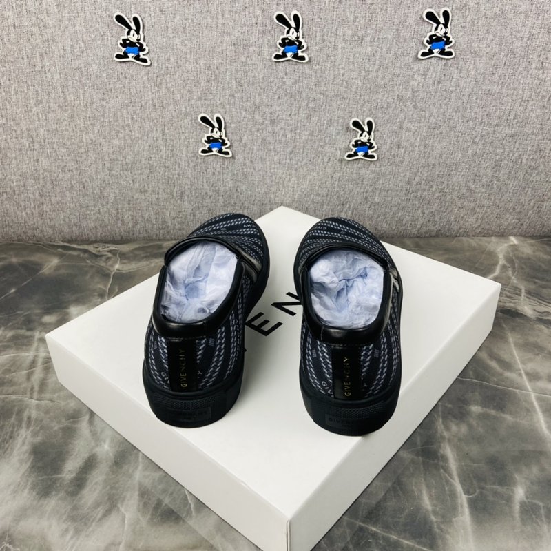 지바시 블랙 코팅 캔버스 레이저 컷 운동화 001-191816