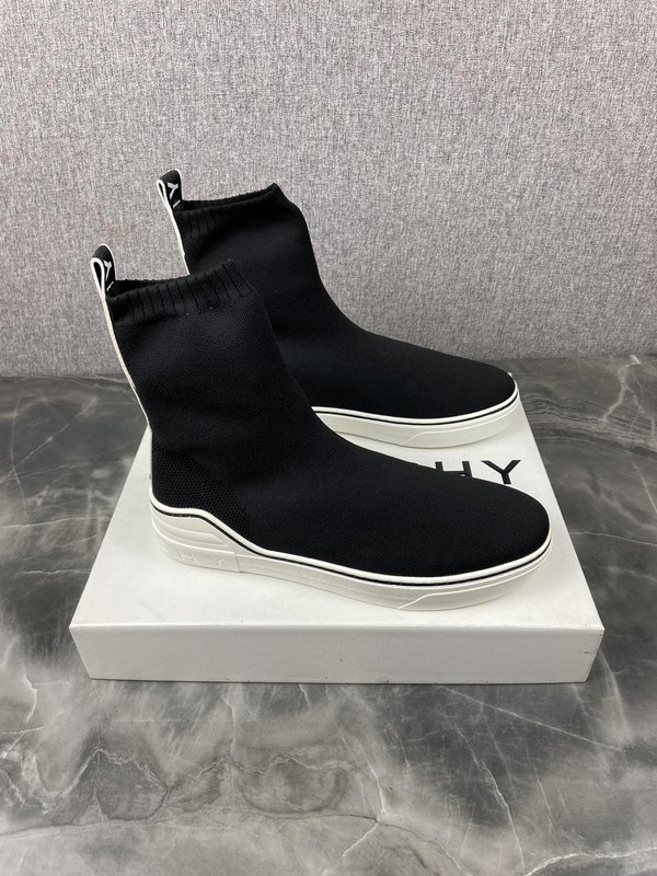 지방시 P520 블랙 하이탑 남성화 001-191900