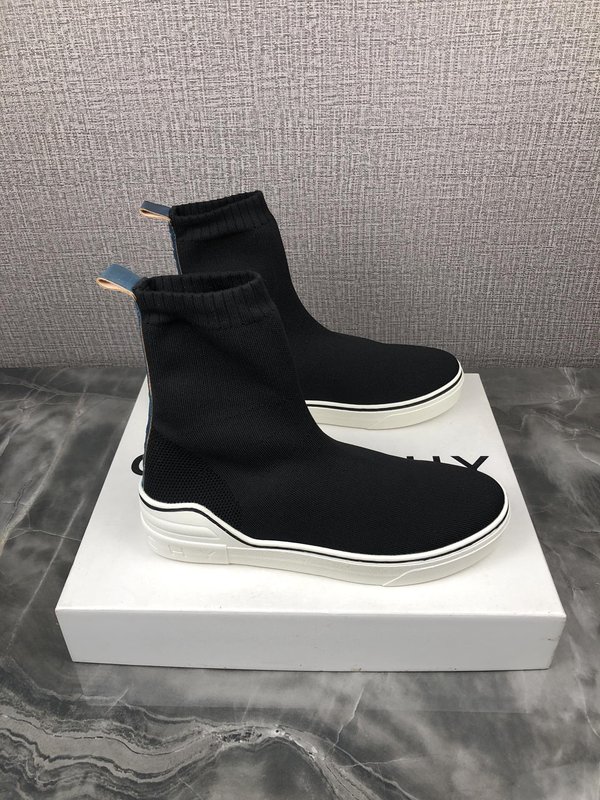 Givenchy P550 신제품 남성 부츠 001-191920