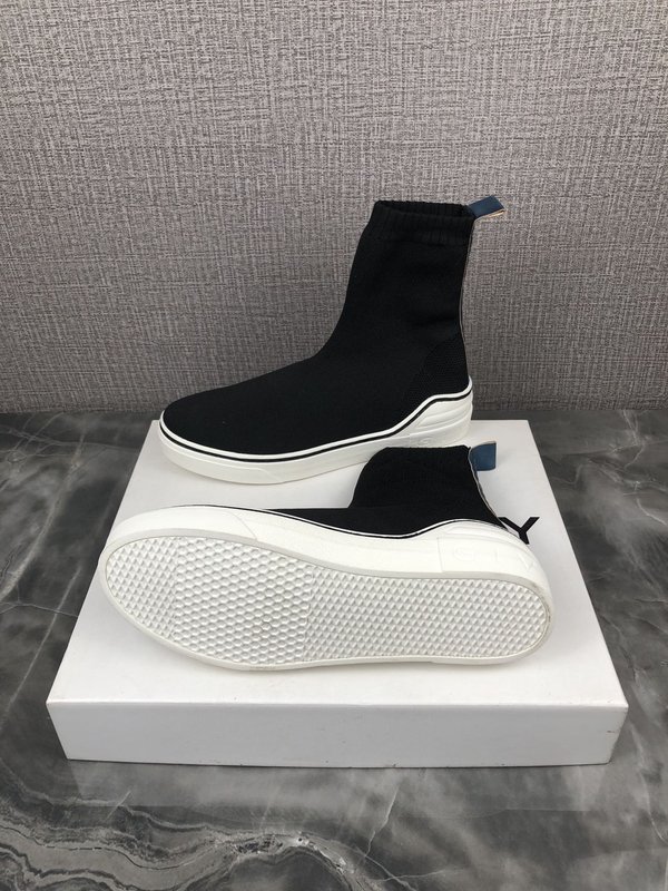 Givenchy P550 신제품 남성 부츠 001-191920