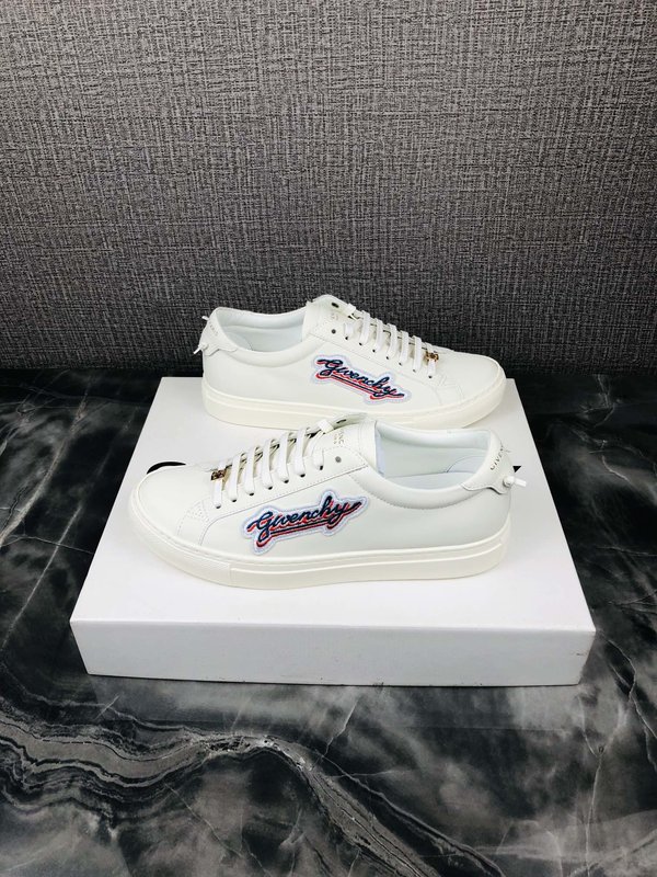 지바시 P600 화이트 레더 스니커즈 001-191926
