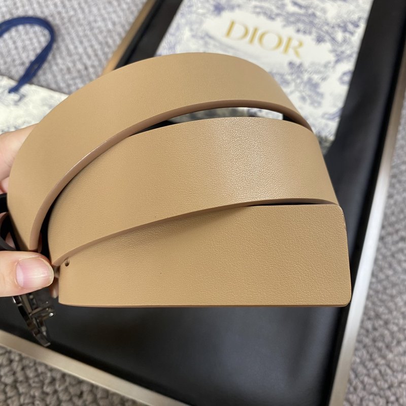 디올 Dior 여성용 가죽 벨트 패션 벨트 001-192443