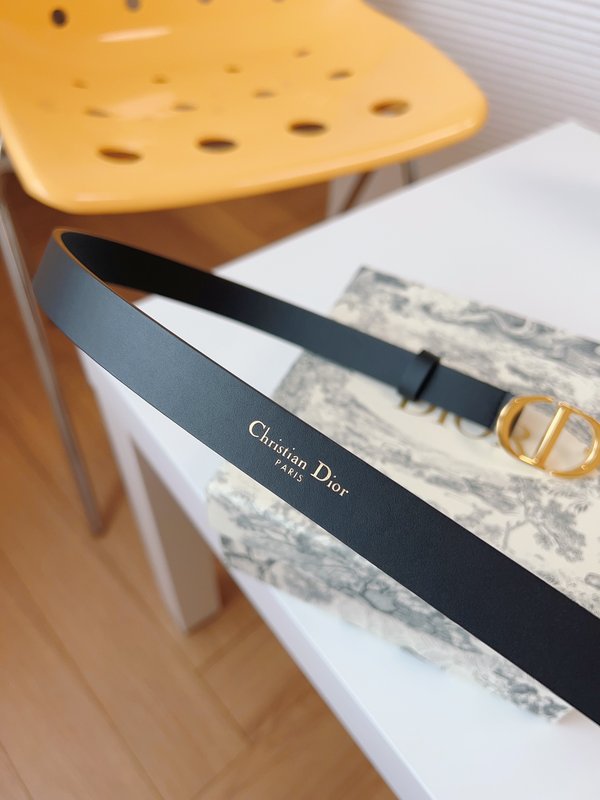 디올 DIOR 클래식 새들 벨트 블랙 골드 버클 001-192449