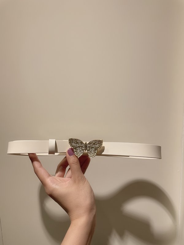 디올 DIOR 메타모르포즈 화이트 벨트 001-192514