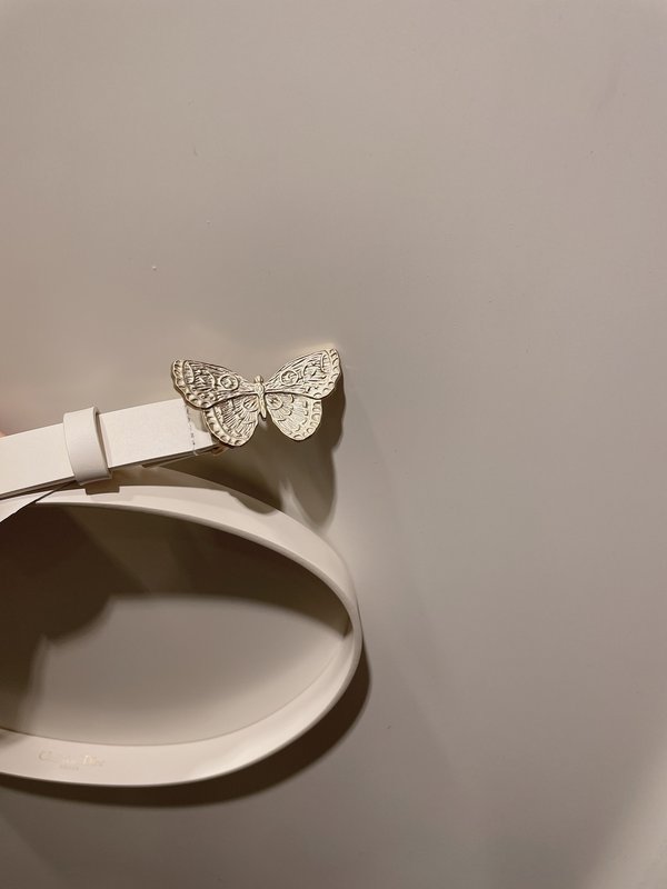 디올 DIOR 메타모르포즈 화이트 벨트 001-192514