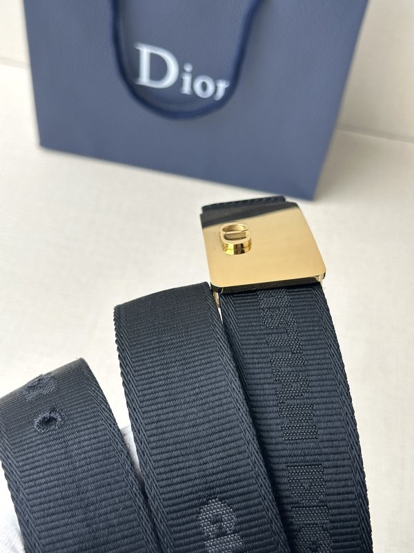 Dior 블랙 골드 스테인리스 벨트 버클 001-192538