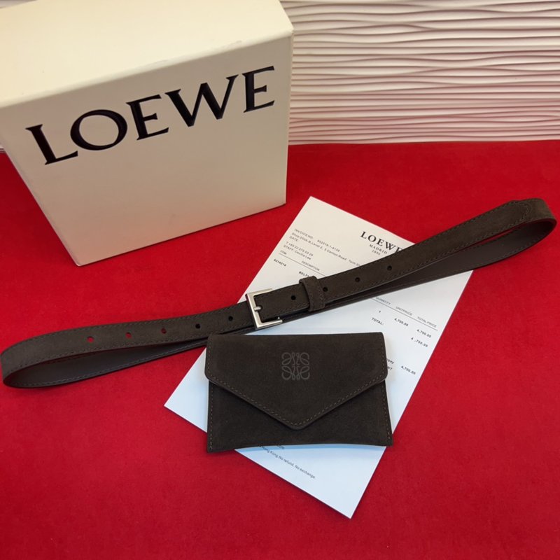 LOEWE 가죽 슬림 벨트 Anagram 잠금 버클 001-192616