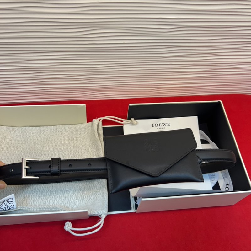 LOEWE 가죽窄벨트 Anagram 자물쇠 버클 001-192621