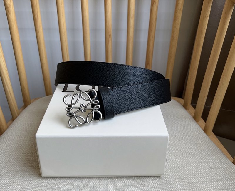 로에베 LOEWE 스무스 소 가죽 애퍼그램 벨트 001-192631