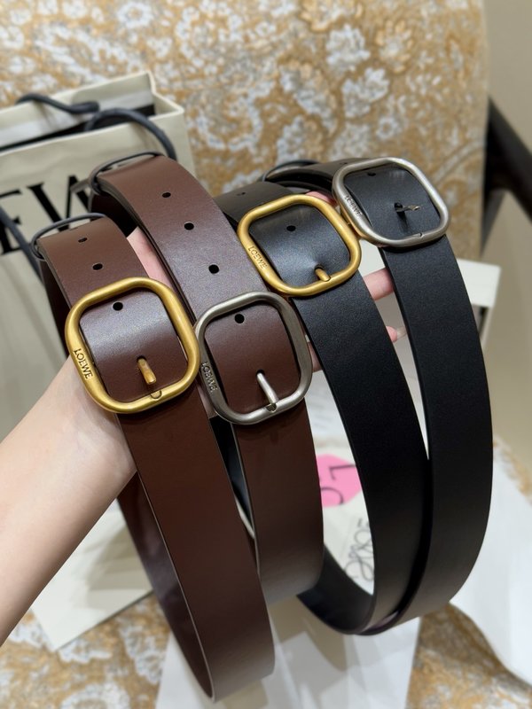 LOEWE 여성 클래식 베지터블 탣닝 가죽 벨트 001-192635