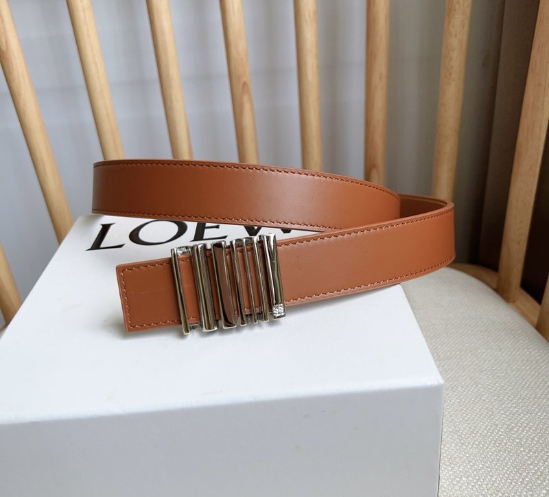 로에베 LOEWE 광택 소 가죽 기하학적 버클 벨트 001-192658