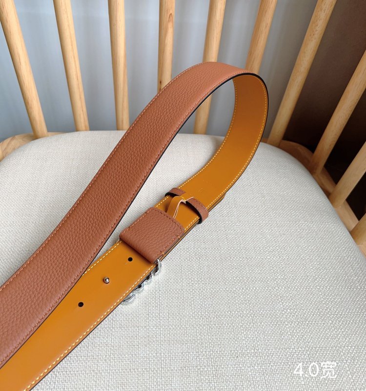 로에웨 LOEWE 그레인 가죽 핀 버클 벨트 001-192661