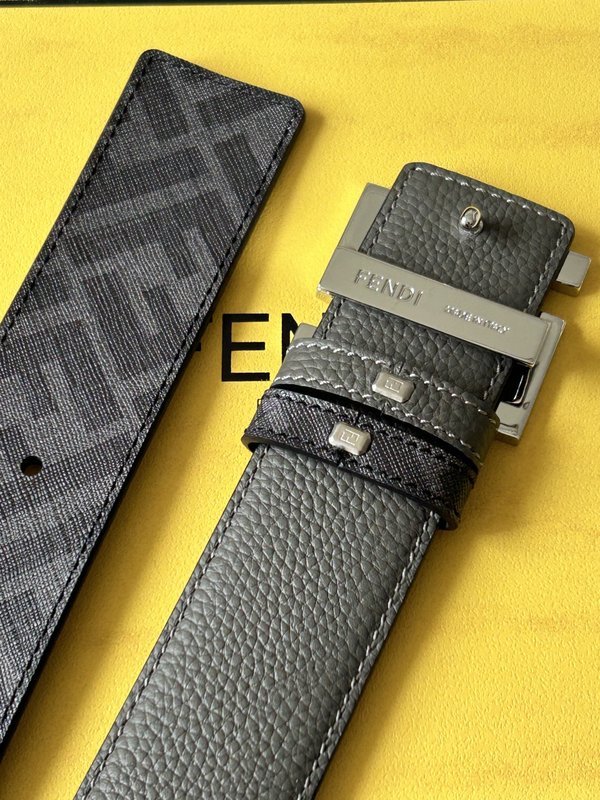 펜디 남성용 양면 FF 패턴 벨트 4.0cm 001-192685