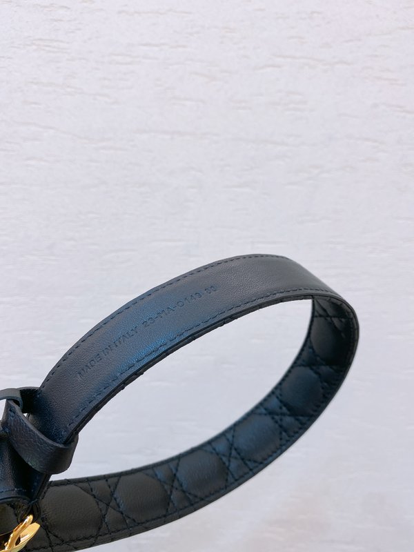 샤넬 3.0cm 양피 퀼팅 로고 버클 벨트 001-193261