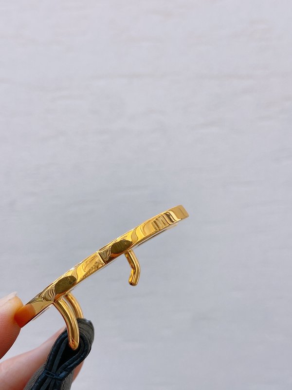 샤넬 3.0cm 양피 퀼팅 로고 버클 벨트 001-193261