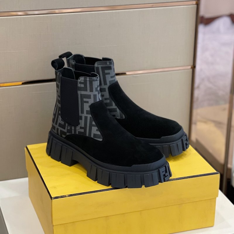 펜디 FENDI 블랙 가죽 앵클 부츠 001-193398