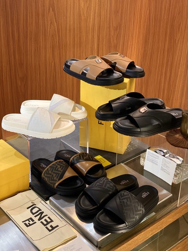 펜디 FENDI 남성용 FF 자카드 슬리퍼 샌들 001-193435