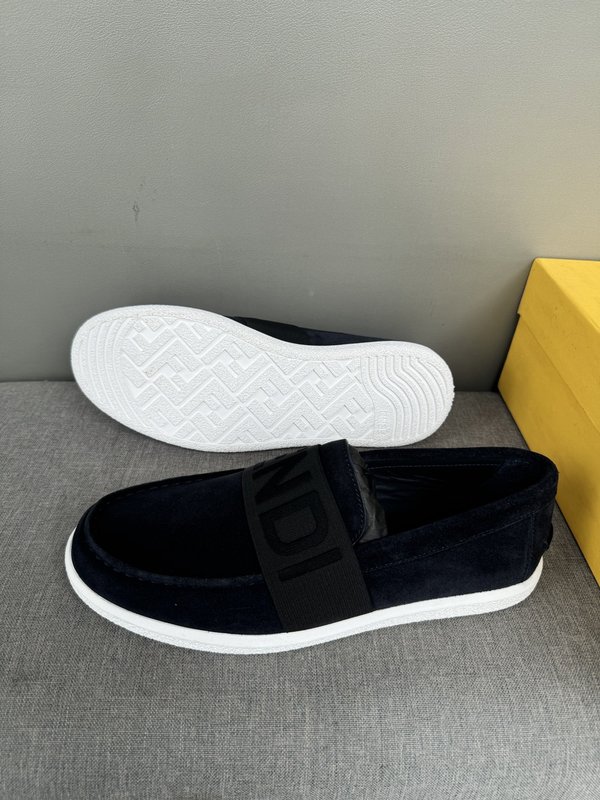 펜디 FENDI 수입 소 가죽 캐주얼 슈즈 001-193512