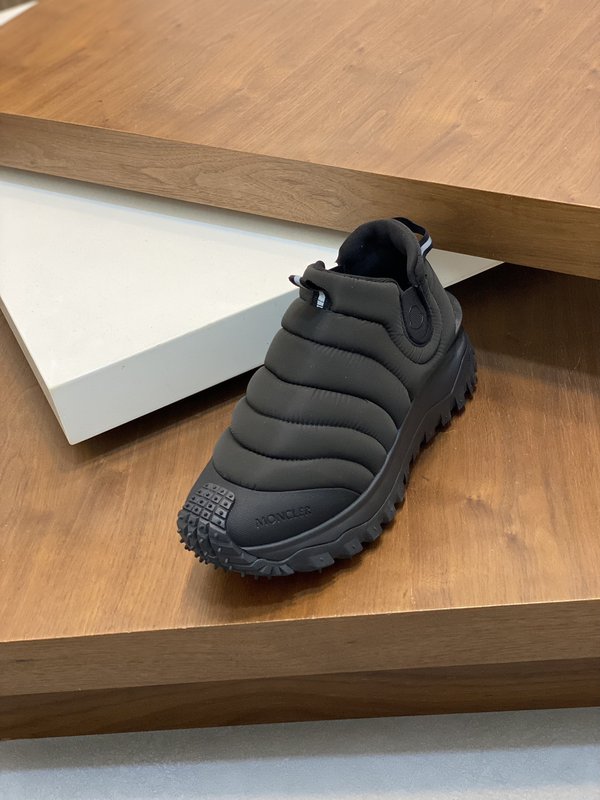 몽클레어 MONCLER 수입 방수 캔버스 캐주얼 슈즈 001-193539