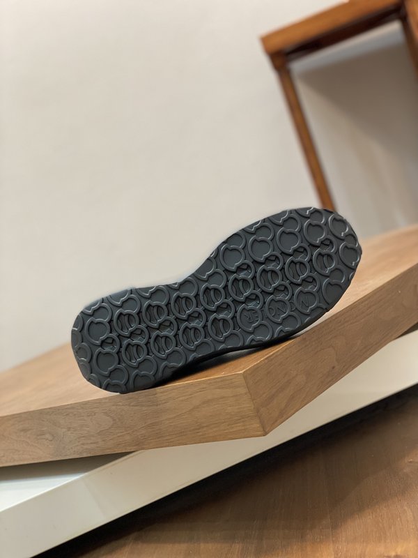 몽클레어 남성 메쉬 캐주얼 운동화 001-193567