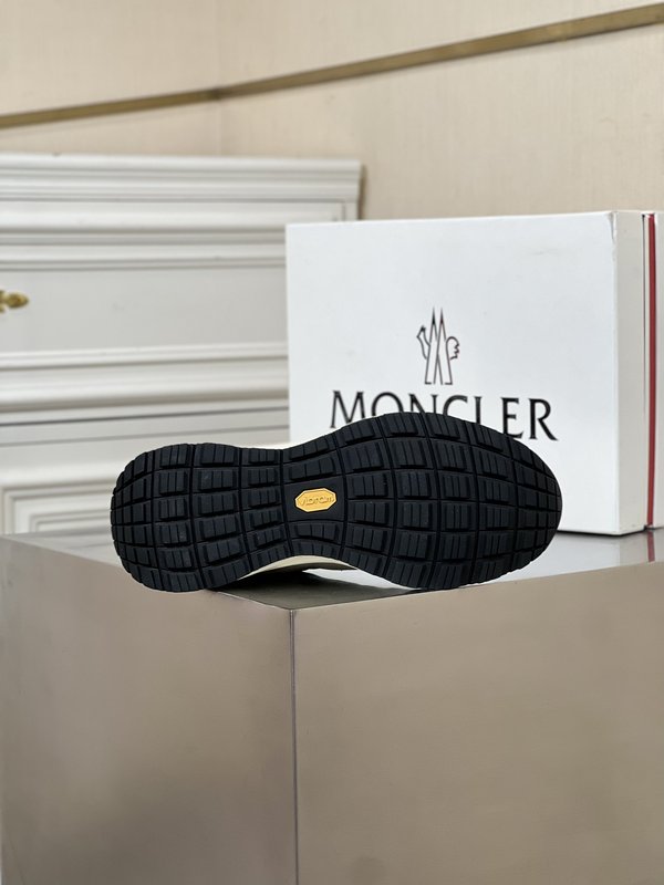 몽클레어 라이트 러너 남성 아웃도어 운동화 001-193571