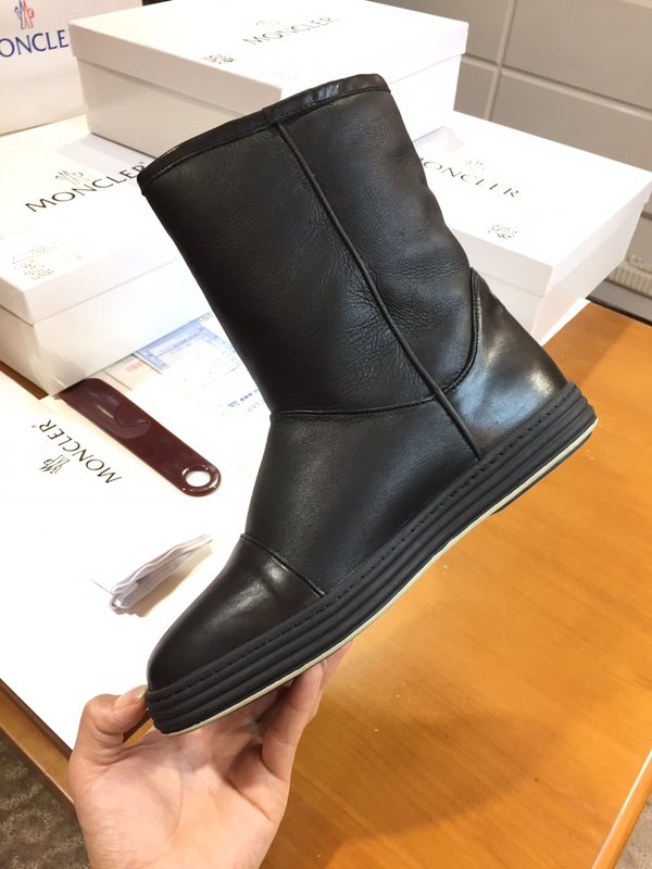 몽클레어 클래식 블랙 부츠 001-193575