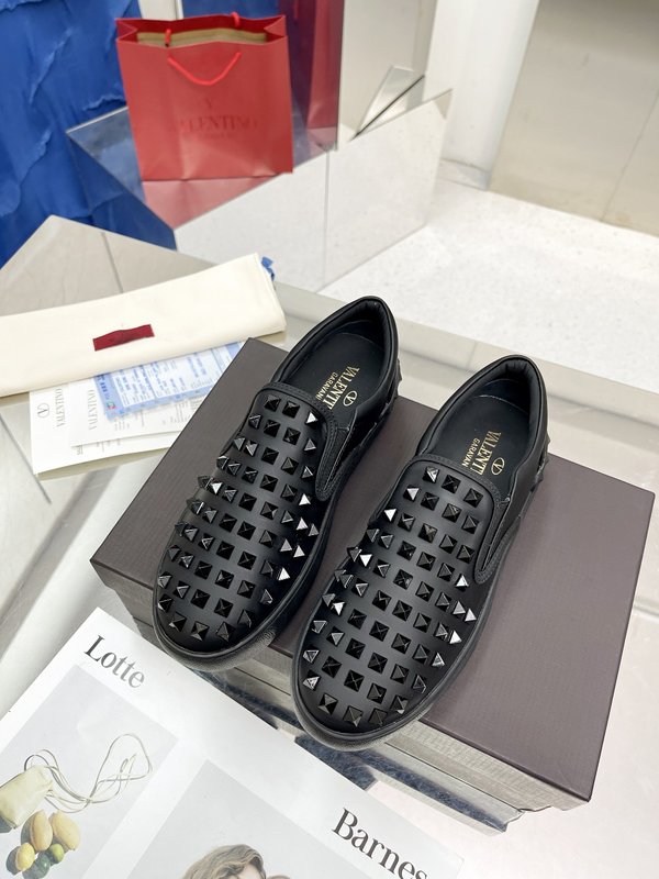 발렌티노 P500 뉴 커플 캐주얼 슈즈 001-193786