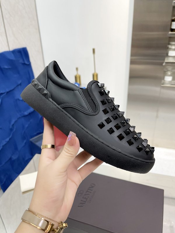 발렌티노 P500 뉴 커플 캐주얼 슈즈 001-193786