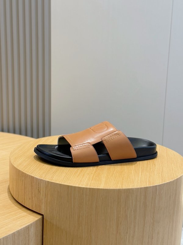 발렌티노 Valentino 남성 슬리퍼 001-193810