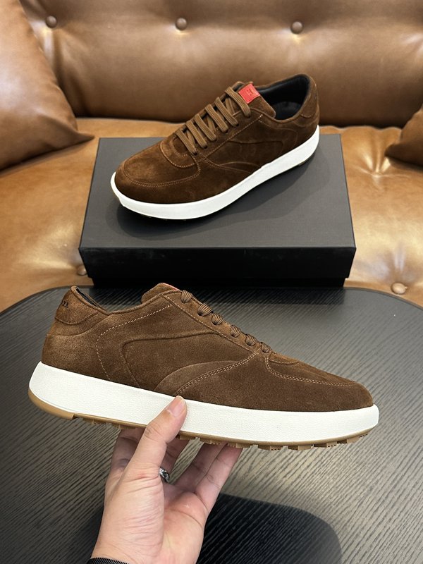 Kiton 남성 송아지 스웨이드 운동화 001-193828