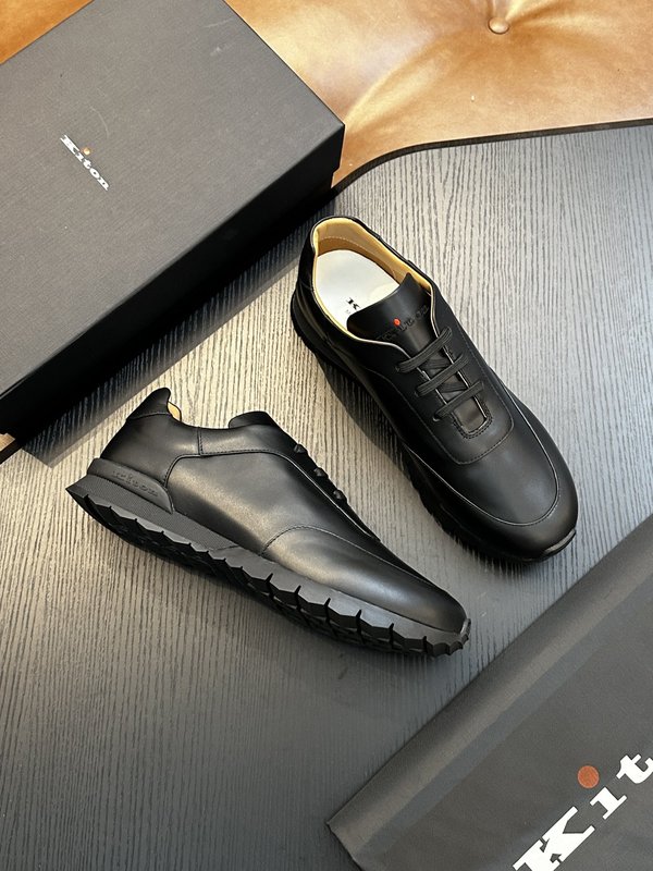 Kiton 남성 송아지 스웨이드 운동화 001-193834
