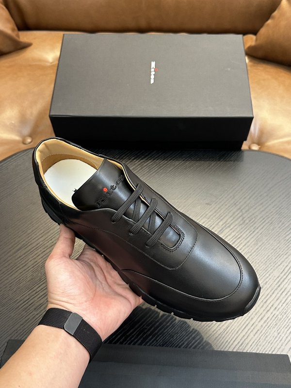 Kiton 남성 송아지 스웨이드 운동화 001-193834