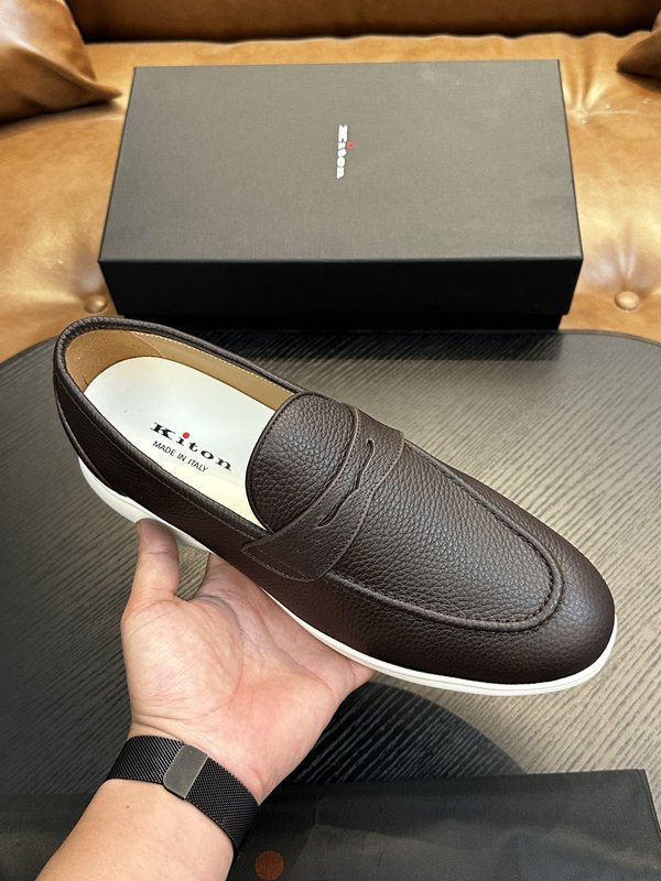 Kiton 남성 송아지 가죽 운동화 001-193870