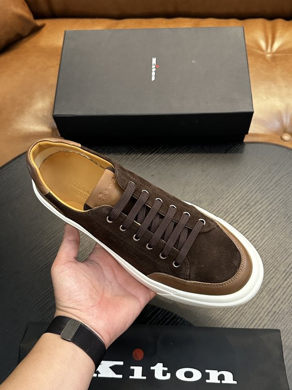 Kiton 남성 소가죽 스니커즈 001-193977