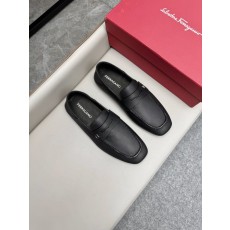 페라가모 새로운 송아지 가죽 로퍼 001-194126