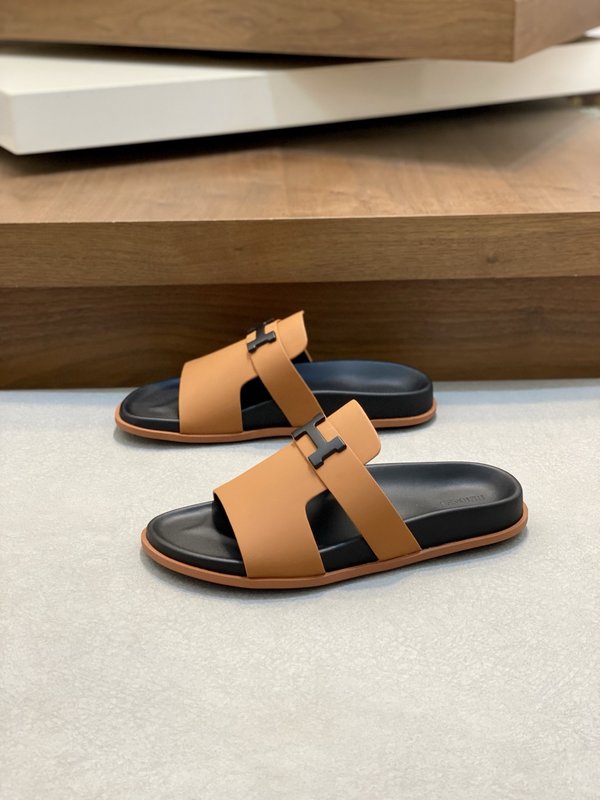 에르메스 신규 소가죽 미끄럼 방지 슬리퍼 001-194570