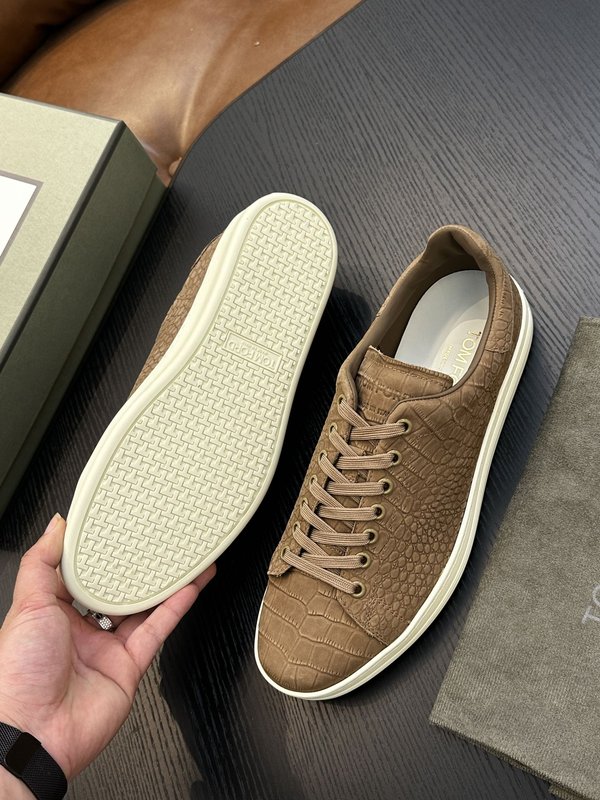 TOM FORD Cambridge 가죽 스니커즈 001-195110