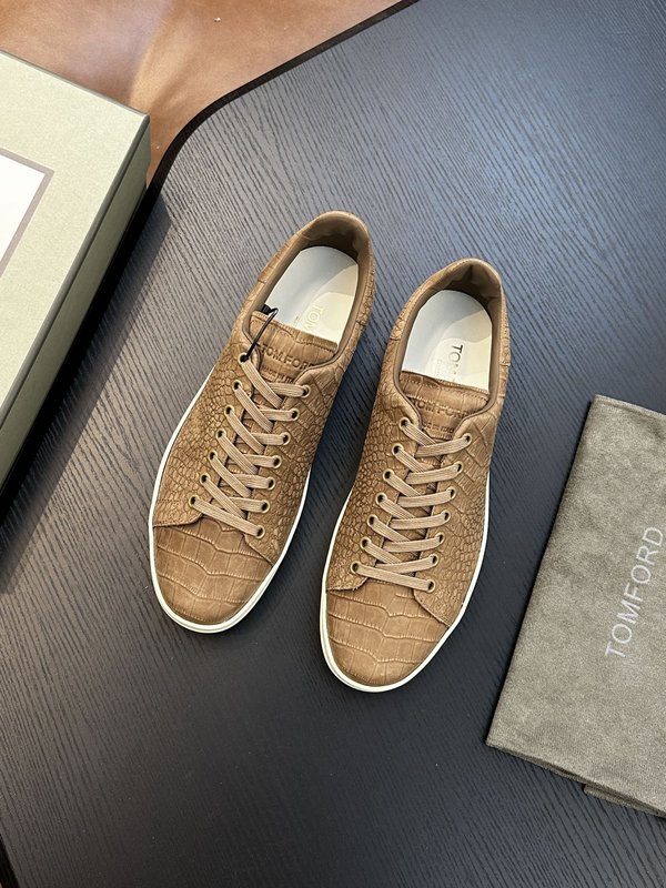 TOM FORD Cambridge 가죽 스니커즈 001-195110